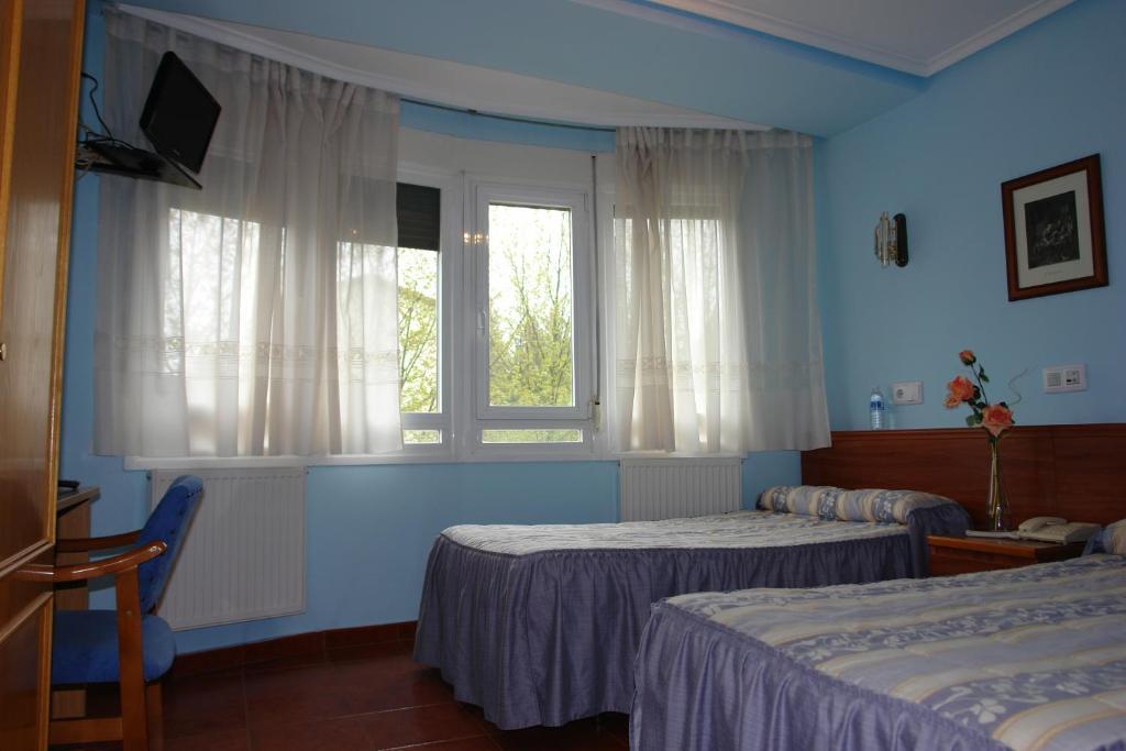 Hostal Campus Burgo Стая снимка