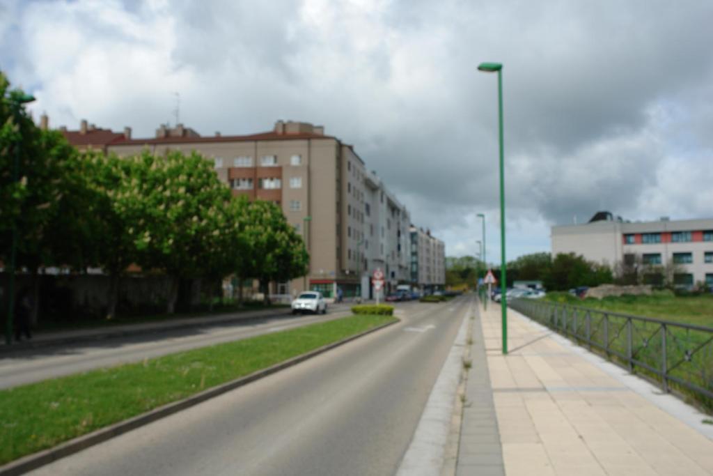 Hostal Campus Burgo Екстериор снимка