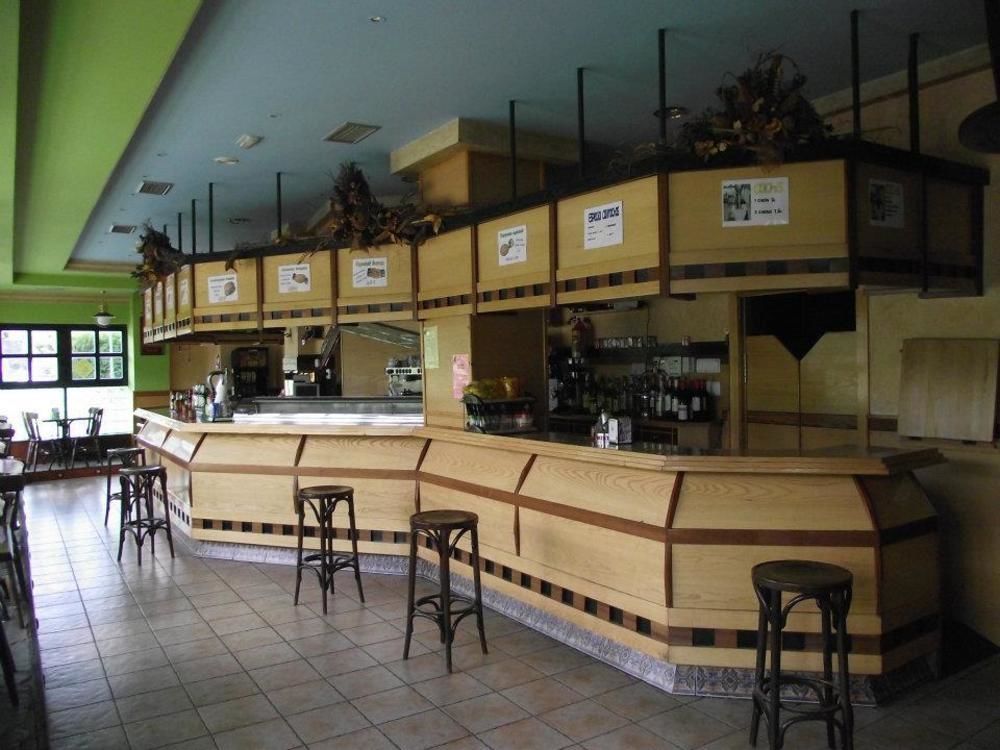 Hostal Campus Burgo Екстериор снимка