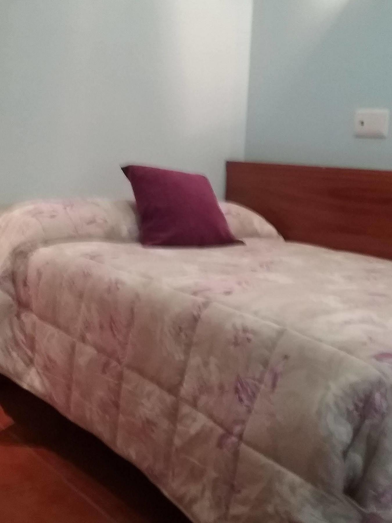 Hostal Campus Burgo Екстериор снимка